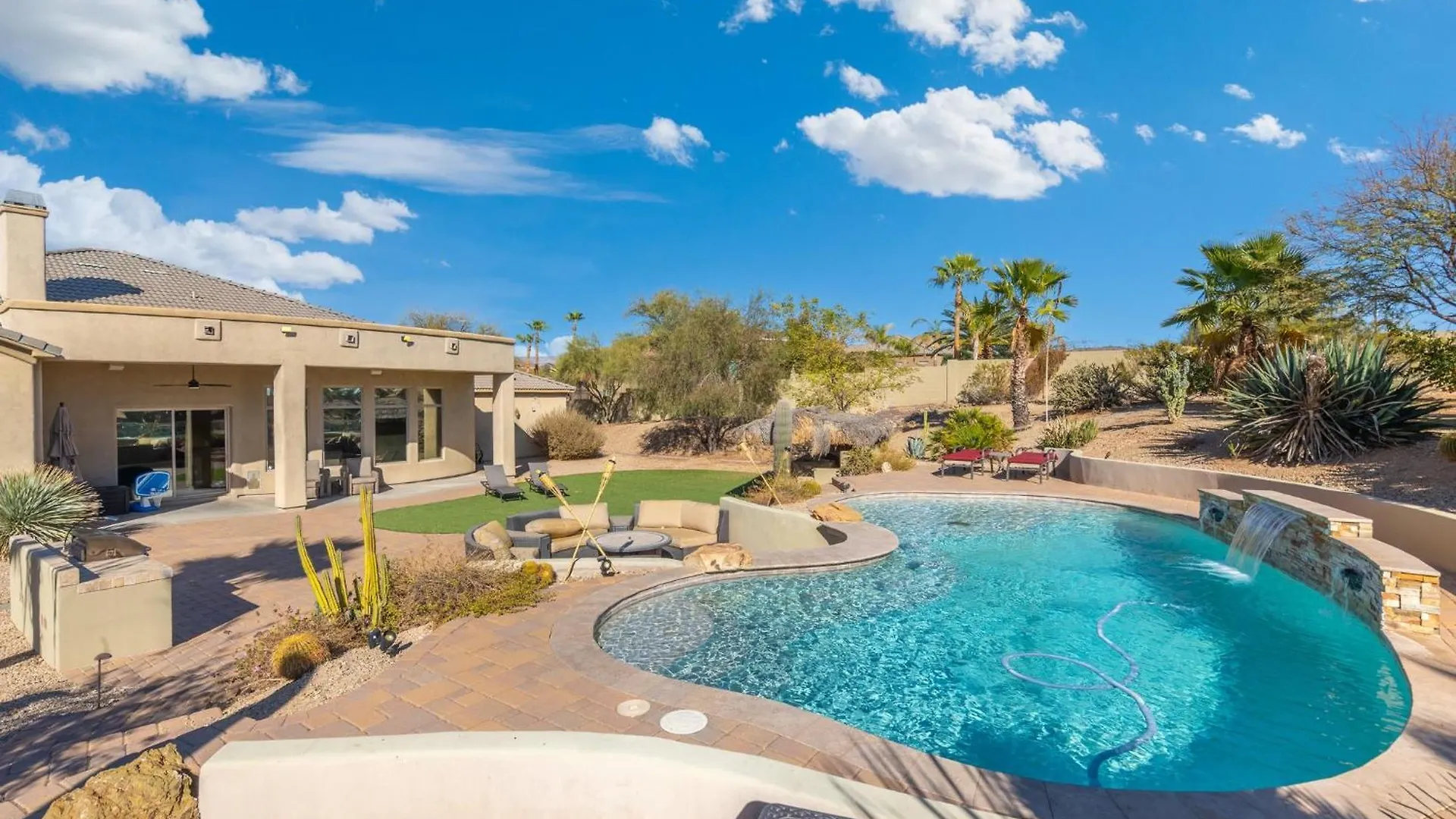 Stunning 4Br Retreat W Private Pool Villa Phoenix Holiday home