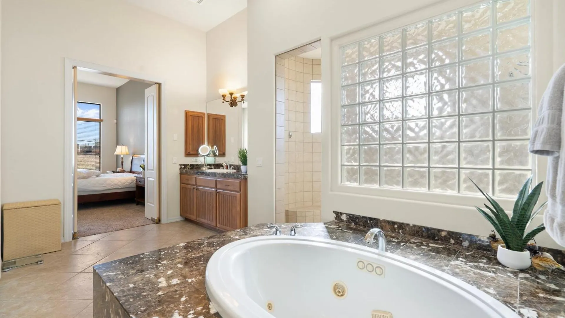 Holiday home Stunning 4Br Retreat W Private Pool Villa Phoenix United States