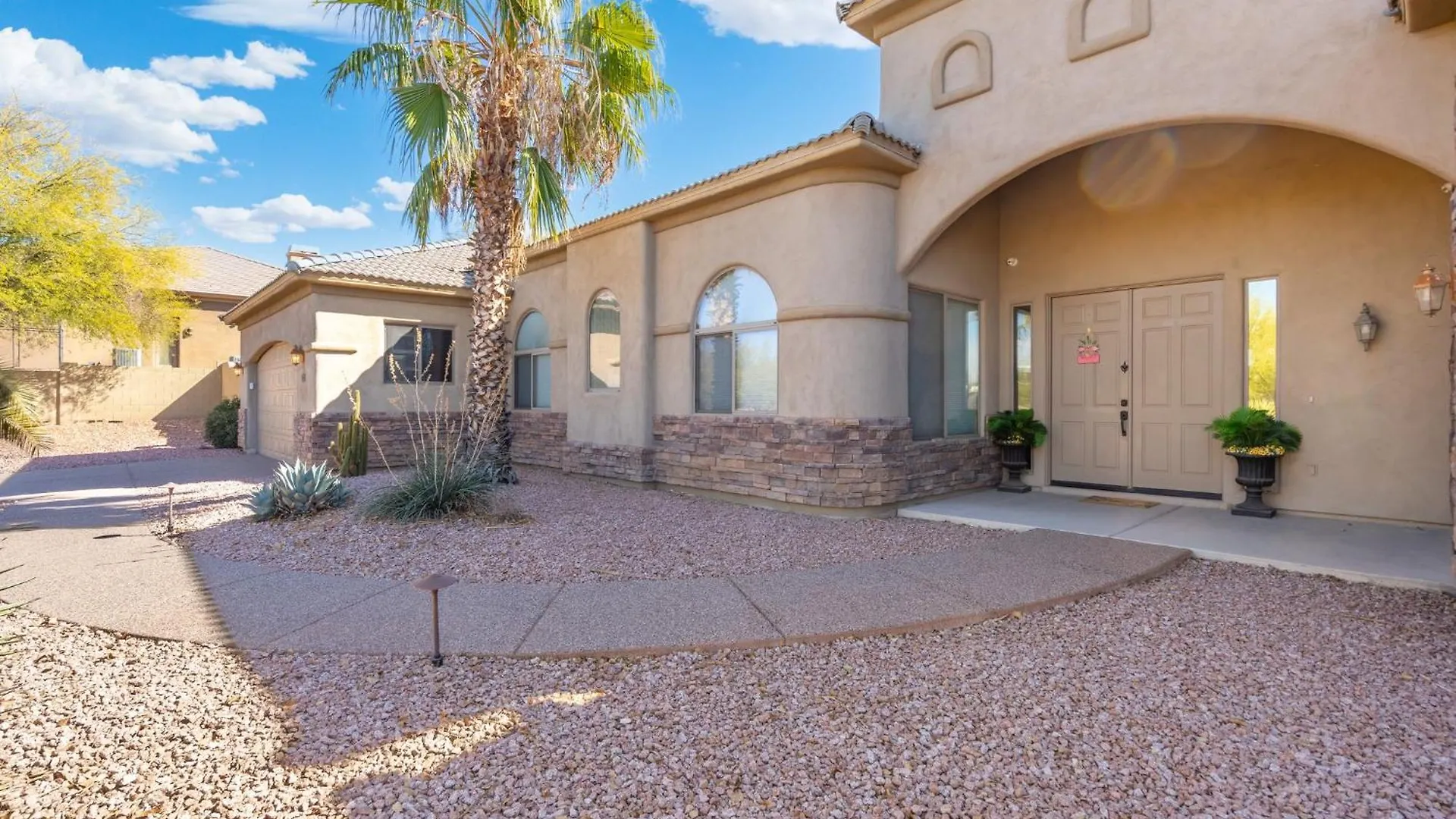 Stunning 4Br Retreat W Private Pool Villa Phoenix Holiday home