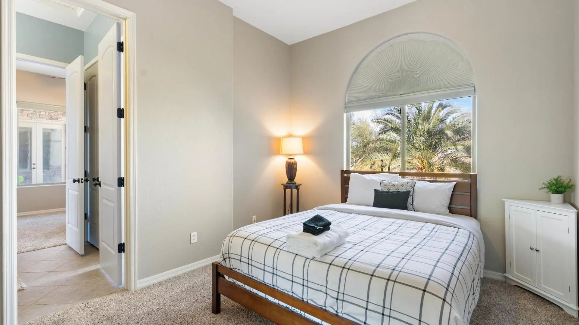 Stunning 4Br Retreat W Private Pool Villa Phoenix Holiday home